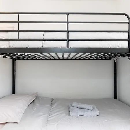 - Vue Mer-plage-piscine-clim-wifi Appartamento