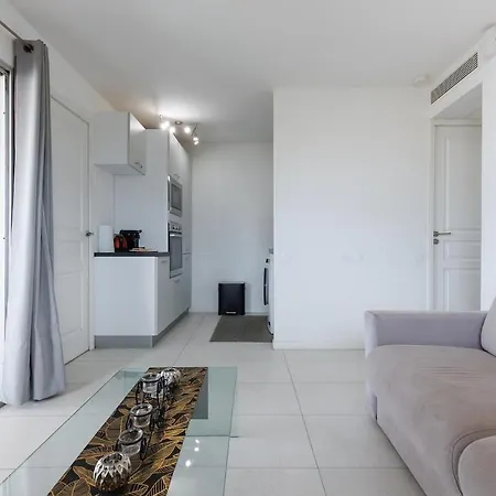 - Vue Mer-plage-piscine-clim-wifi Appartamento Cannes